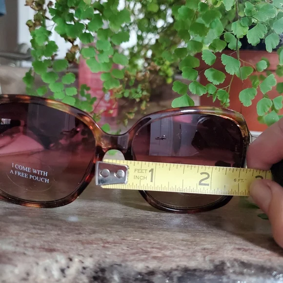 OASIS | Rhinestone Sunglasses in Tortoise Shell NWT - Picture 14 of 16